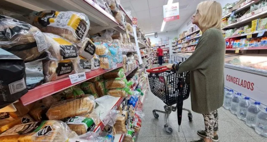 Supermercados: alertan por una caída del consumo superior al 10%