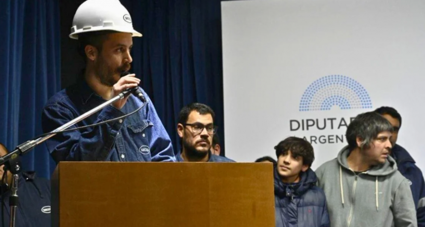 Diputados recibieron a trabajadores estatales despedidos de todo el país