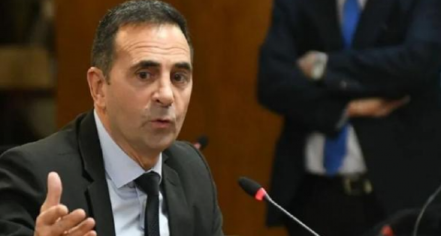 El Gobierno convocará a una mesa tripartita junto a representantes empresariales y sindicales