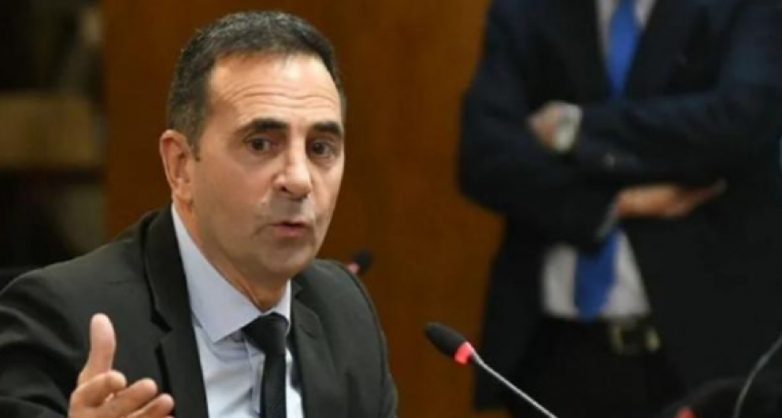 El Gobierno convocará a una mesa tripartita junto a representantes empresariales y sindicales