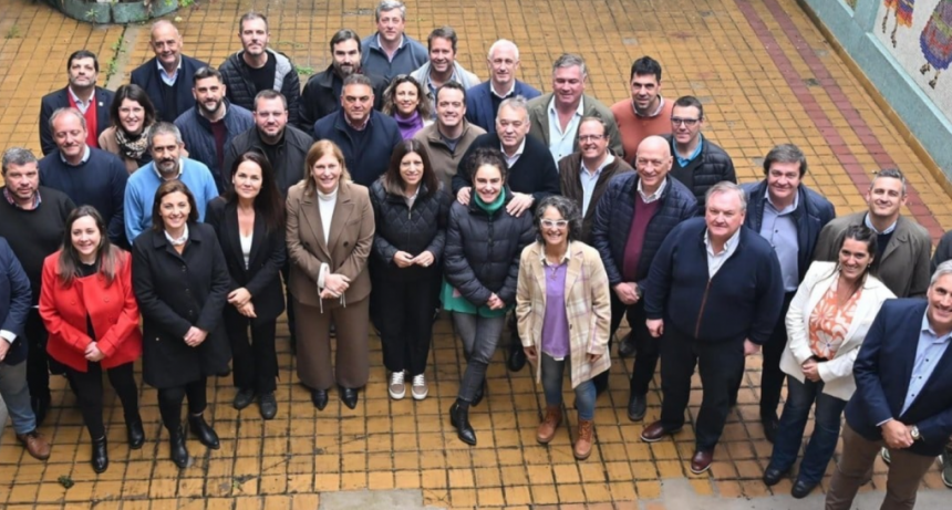 Unidos en las reformas y en respaldar el reclamo ante Nación por las rutas