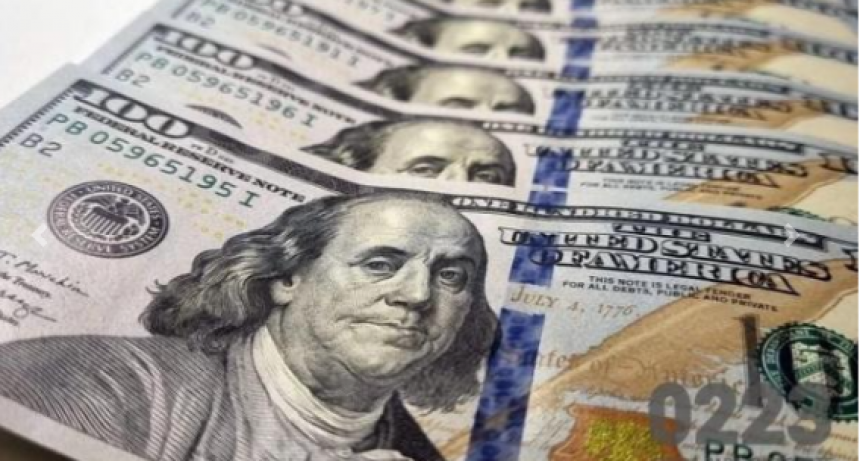El Gobierno flexibiliza el cepo cambiario: ¿Quiénes pueden volver a comprar dólares?