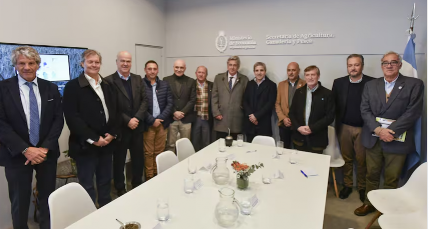 Reunión con Caputo: la Mesa de Enlace le dio un voto de confianza al Gobierno mientras aguarda por señales