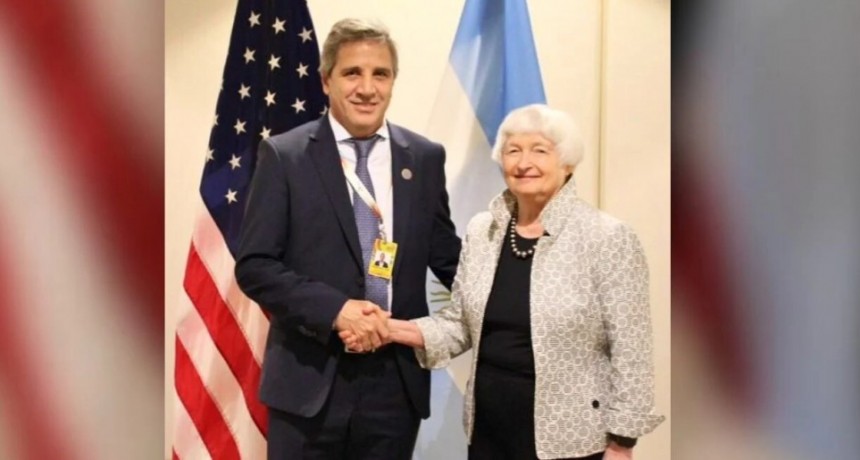 Caputo estrechó relaciones con la secretaria del Tesoro de los Estados Unidos