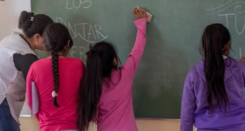 Buscan padrinos solidarios para acompañar las trayectorias escolares de niños de bajos recursos