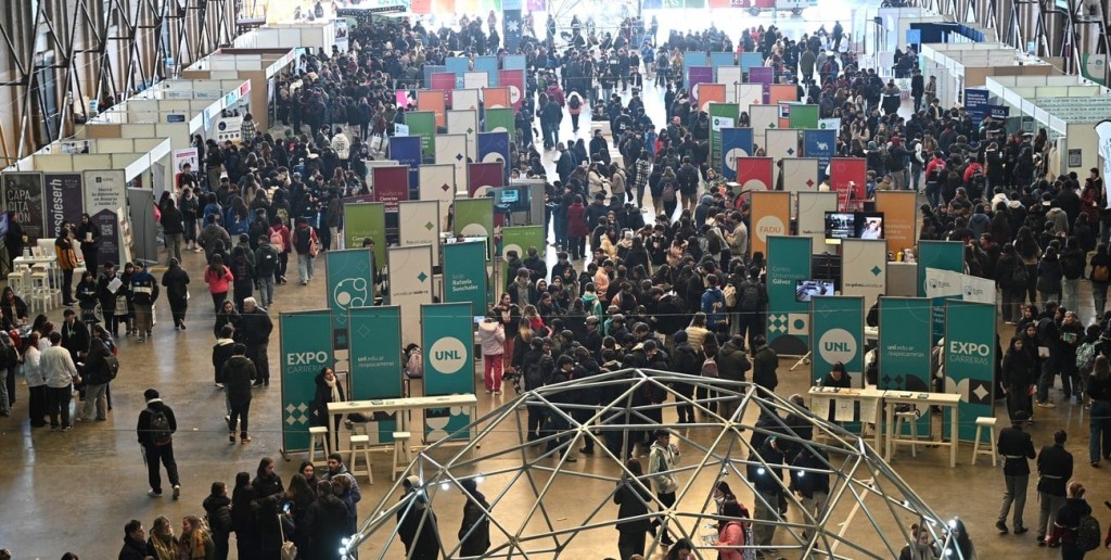 A pesar del frío, la Expocarreras 2026 comenzó este miércoles con una gran convocatoria