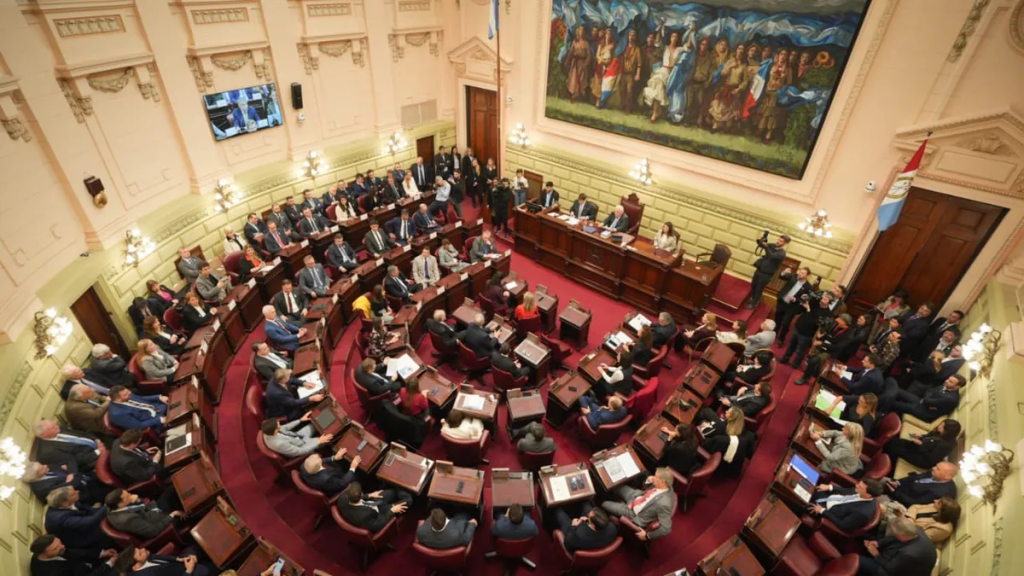 El debate por los fueros en la Constitución del 25: entre garantizar la libre opinión e impedir la impunidad