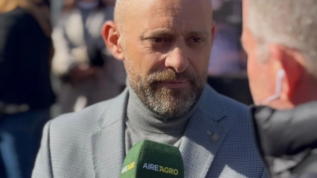 Gustavo Puccini destacó en la Expo Rural potencial productivo de Santa Fe e insistió con eliminar las retenciones