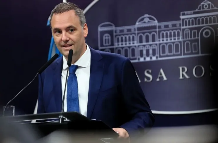 Adorni: “El presidente no considera que la vicepresidenta forme parte del proyecto político”