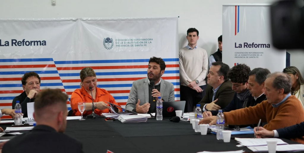 Municipalismo y nuevos derechos, ejes del proyecto de reforma santafesina del peronismo