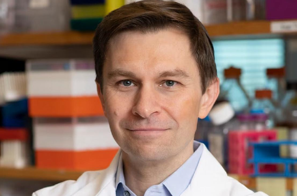 Un genetista de Harvard afirmó que nació la primera persona que vivirá 150 años
