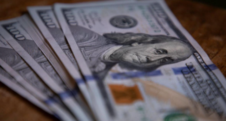 El dólar siguió subiendo y alcanzó su valor más alto desde la salida del cepo