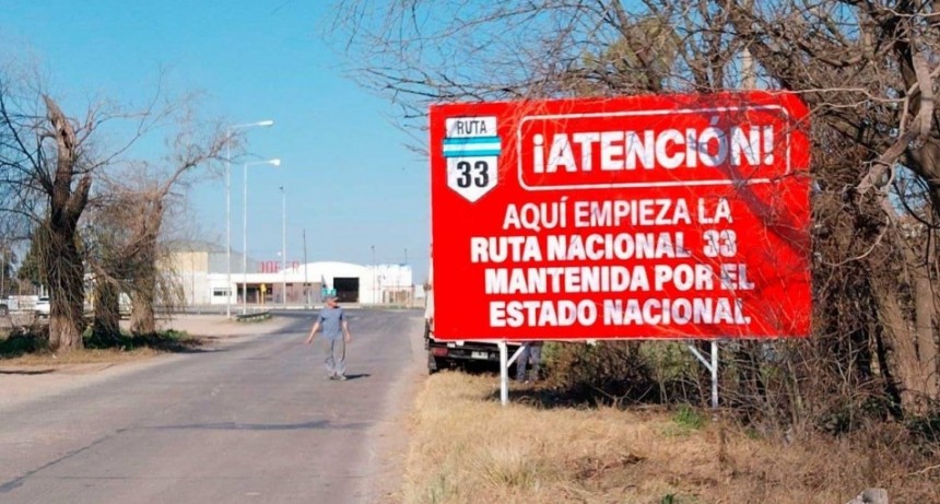 Por qué colocaron carteles rojos en las rutas nacionales que atraviesan Santa Fe