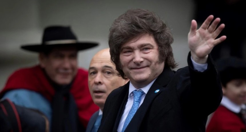 Milei vuelve a Tucum&aacute;n para encabezar la vigilia del 9 de Julio