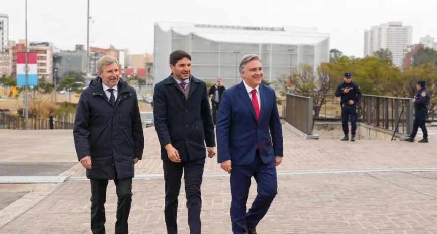 Regi&oacute;n Centro: en medio de un reordenamiento de Provincias Unidas, Mart&iacute;n Llaryora, Maximiliano Pullaro y Rogelio Frigerio se re&uacute;nen en C&oacute;rdoba para mostrar unidad