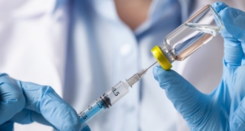 Desde octubre vacunarán masivamente contra el coronavirus en Rusia