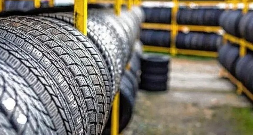 Por un conflicto gremial, se fren&oacute; la venta de neum&aacute;ticos y suben los precios en Santa Fe