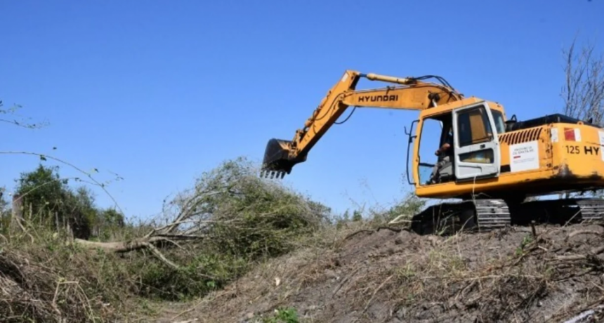Reacondicionan más de 400 kilómetros de desagües pluviales en Avellaneda