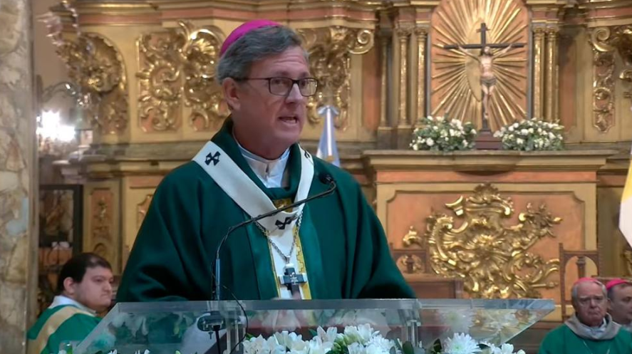 García Cuerva: “Elegimos la verdad histórica: Santiago del Estero es la diócesis más antigua, por eso es la primera”