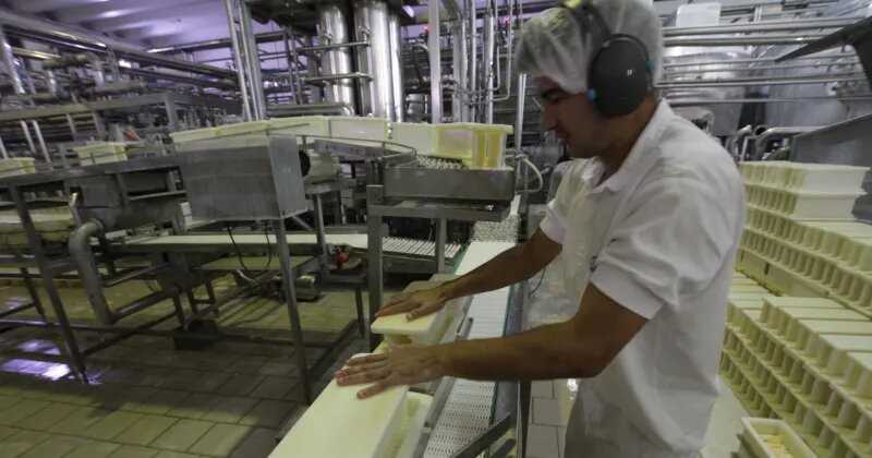 Las exportaciones lácteas cayeron un 18% en 2023 