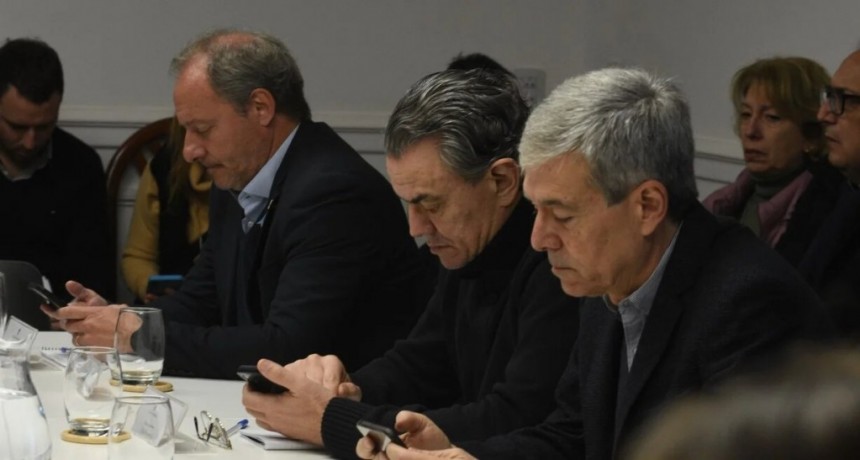 Walter Agosto marcó que el déficit 2023 fue el menor en cinco años