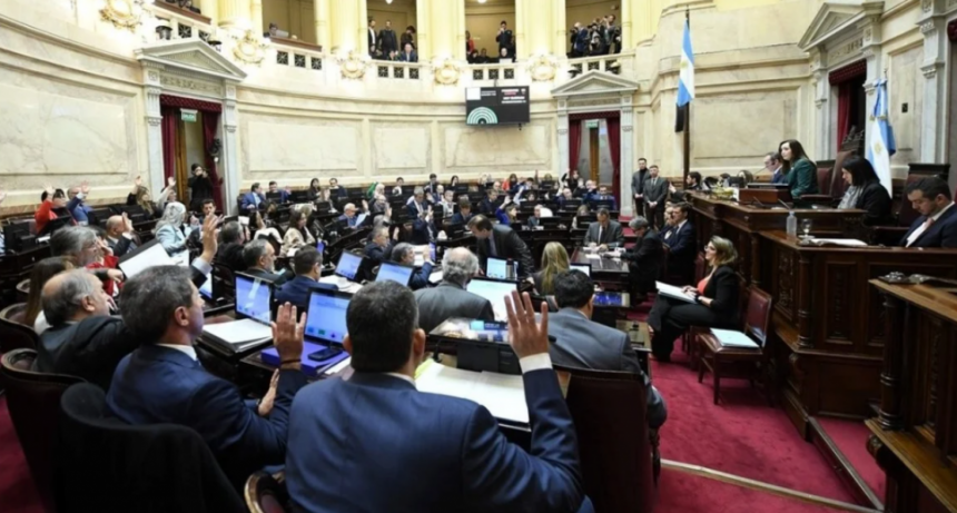 El Senado sancionó la nueva fórmula jubilatoria, pese a la amenaza de veto del Gobierno