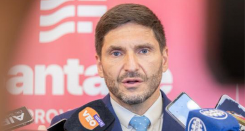 Pullaro sobre el proyecto de reforma previsional: “Los sueldos políticos son los que más van a pagar”