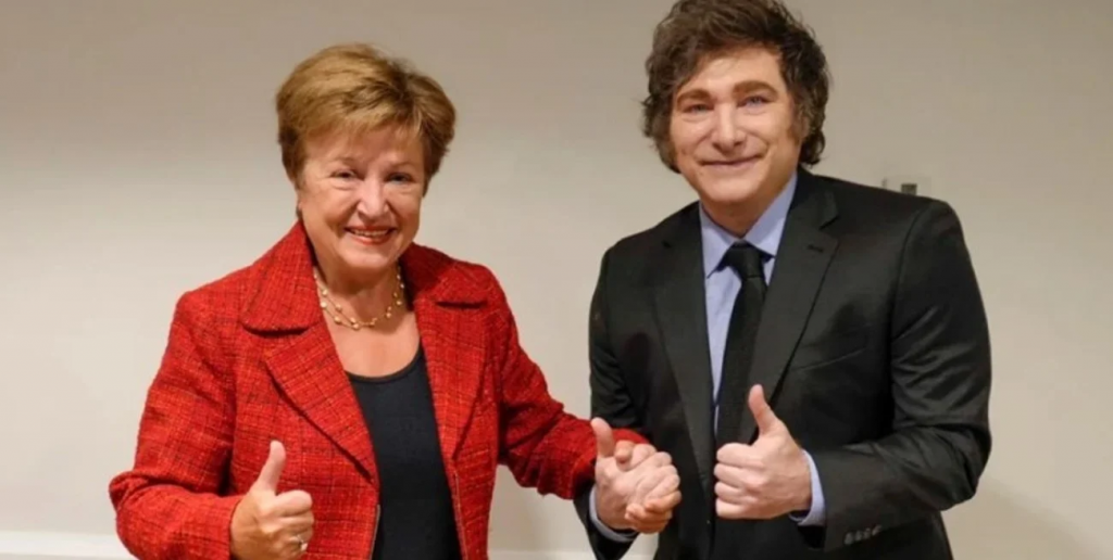 El FMI aprobó la primera revisión del acuerdo y va a mandar US$ 2.000 millones a la Argentina