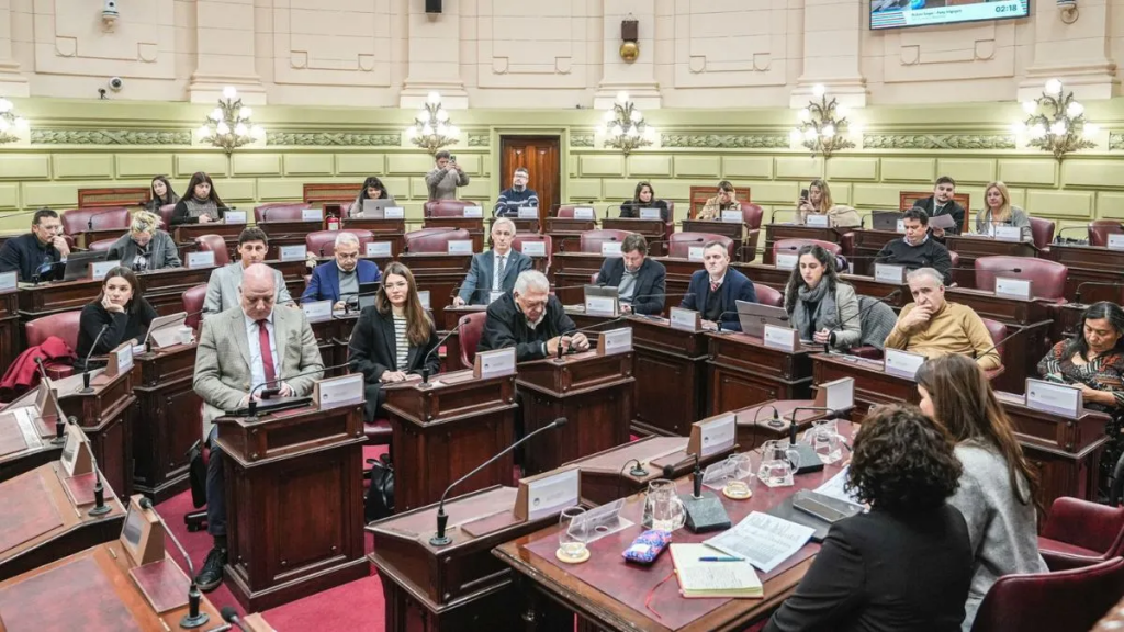 Convención del 25: avanza el debate sobre servicios, seguridad pública y participación ciudadana