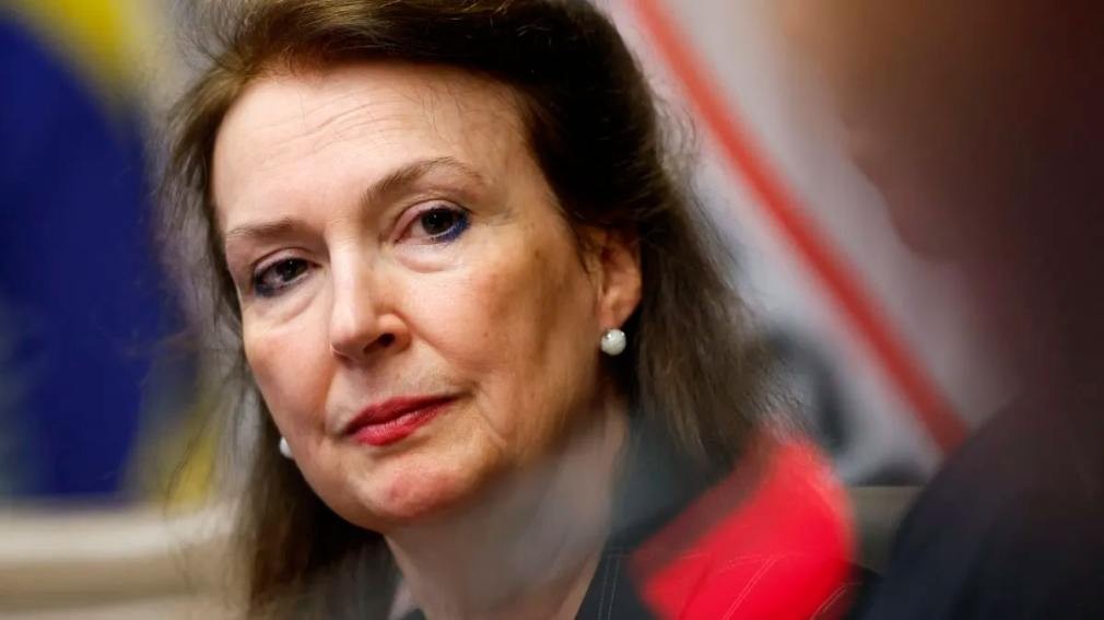 Manuel Adorni respondió a Diana Mondino por sus críticas a Milei: “Una cuestión de segundo orden”