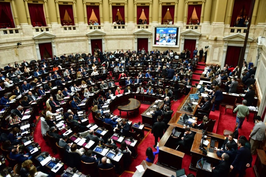 ¿Se viene la ofensiva en Diputados? Convocan a Guillermo Francos y Mario Lugones para la semana próxima