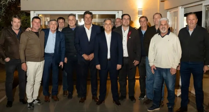 Intendentes y referentes del PJ de Santa Fe cenaron con Martín Llaryora
