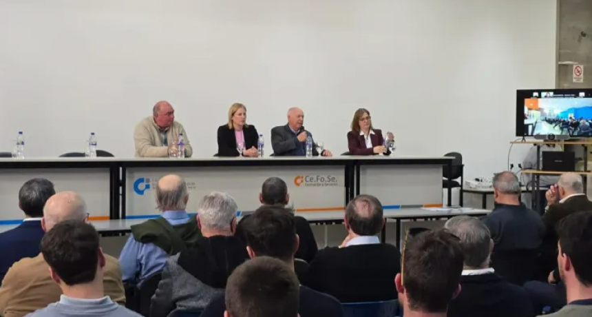 Scaglia: “A la provincia la hacen grande los industriales, el campo y el comercio, que generan trabajo”