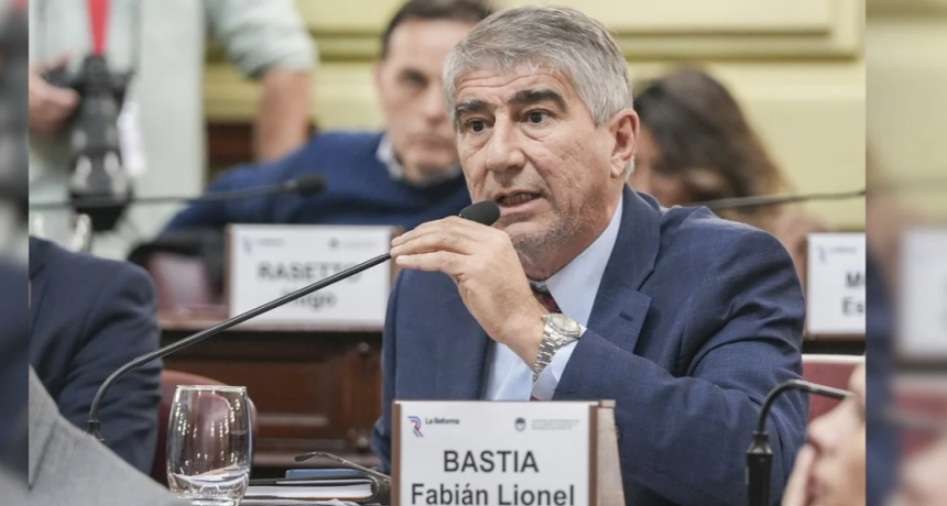 Bastia destacó que en la nueva Constitución, 