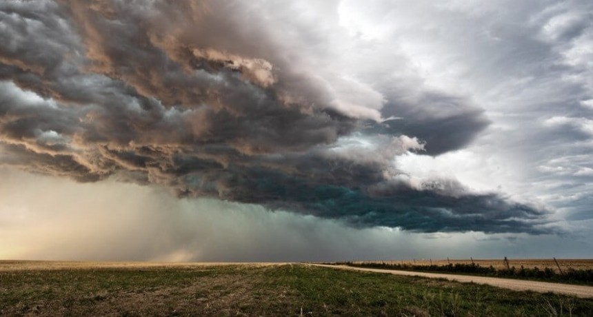 La Tormenta de Santa Rosa llega puntual, con lluvias y augura una primavera de fuertes calores