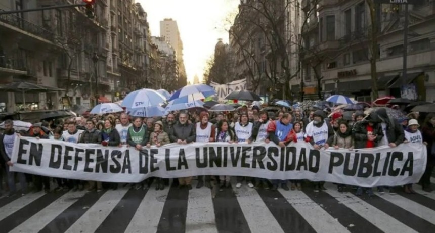 Paro universitario nacional: gremios denuncian atraso y el Gobierno nacional lo califica de pol&iacute;tico e ileg&iacute;timo