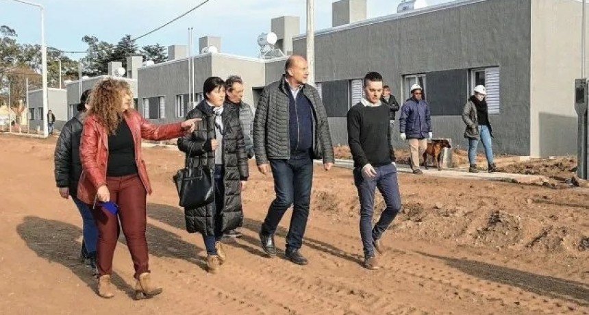 La provincia construye m&aacute;s de 13.000 viviendas en todo el territorio santafesino 