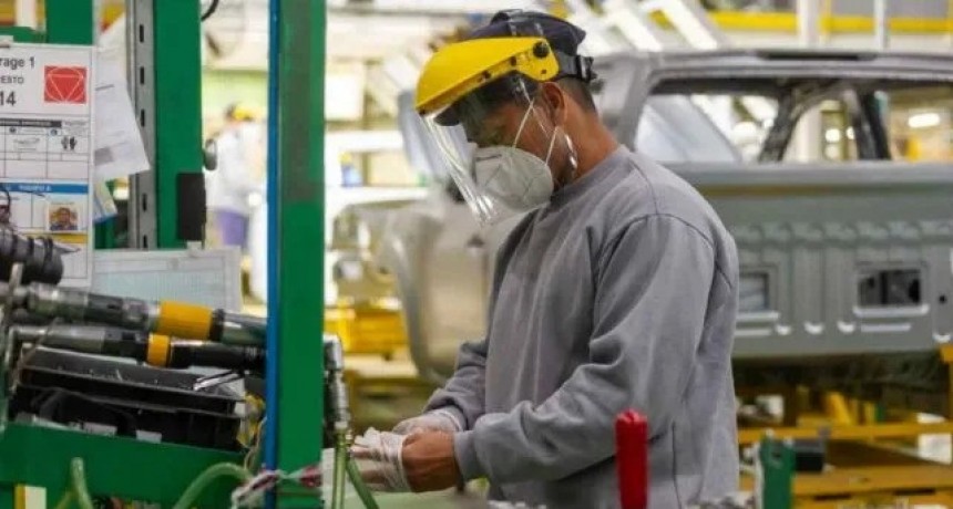 Importaciones restringidas: industriales de Santa Fe advierten por una paralizaci&oacute;n de plantas