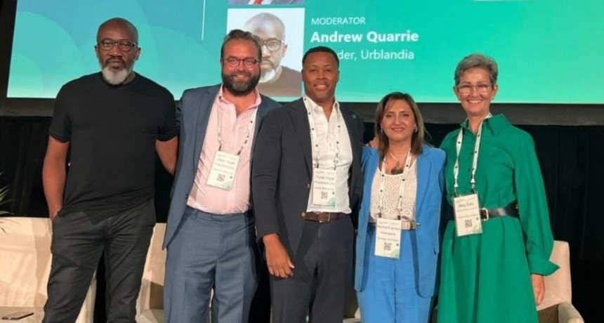 La intendente Fuentes disert&oacute; en la Expo Smart City que se realiza en los Estado Unidos