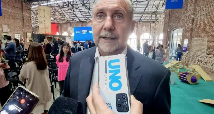 Perotti sobre la quema de islas: "Pedir la colaboraci&oacute;n del Ej&eacute;rcito habla de una situaci&oacute;n excepcional"