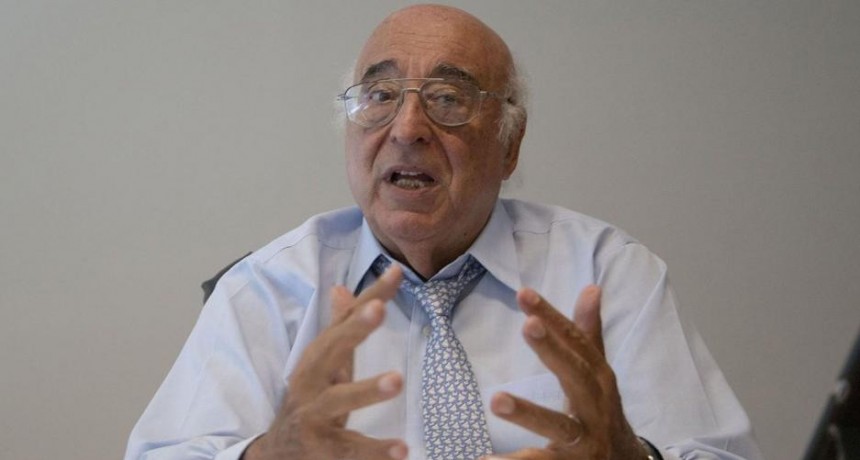 Miguel &Aacute;ngel Broda: "El plan de Massa es un 'vamos viendo'; se har&aacute; camino al andar"