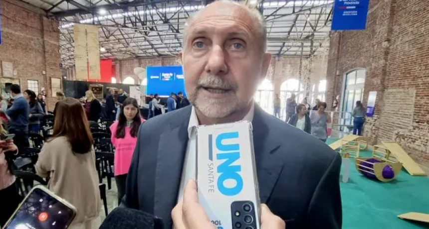 Perotti critic&oacute; el paro docente: "Los maestros tienen uno de los mejores sueldos del pa&iacute;s"