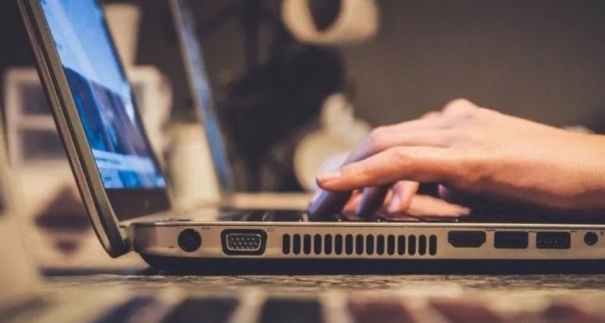 Autorizaron el aumento escalonado para los servicios de telefon&iacute;a, internet y TV