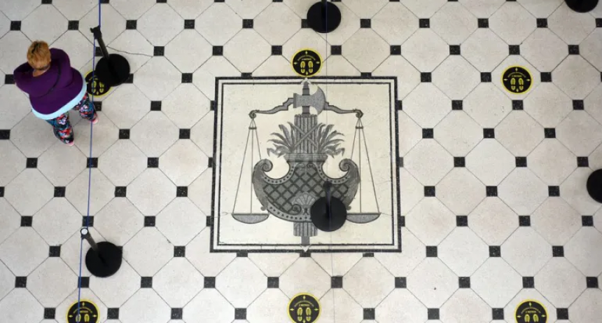 "Teor&iacute;a del esfuerzo compartido", la carta jur&iacute;dica para no pagar arrendamientos en "d&oacute;lar soja"