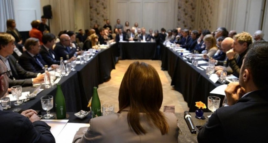Patricia Bullrich presentó a parte de su eventual gabinete nacional