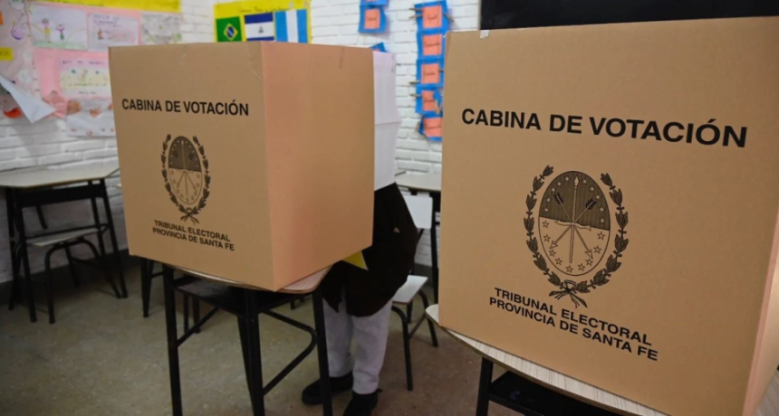 Planteo ante el Tribunal Electoral para que se controle el uso de celulares en el box de votación en Santa Fe