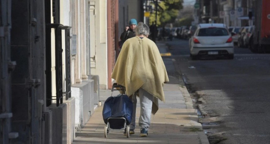 Massa anunció un refuerzo de $ 15.000 mensuales hasta noviembre para jubilados