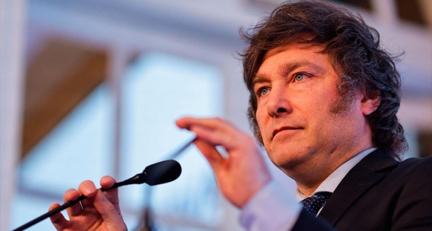 Javier Milei explicó por qué el país está al borde de la hiperinflación y quiere cerrar el BCRA