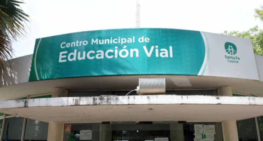 La falta de plásticos demora la entrega de licencias de conducir en Santa Fe