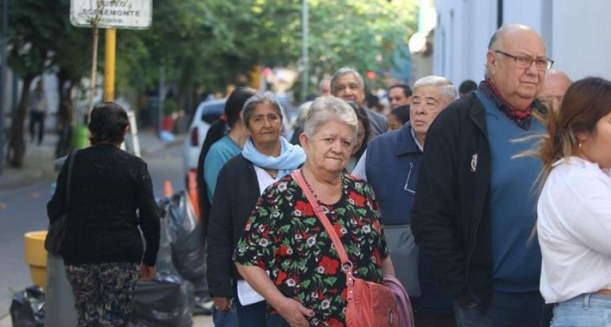 Jubilados: el Gobierno dispuso un nuevo bono de 70.000 pesos